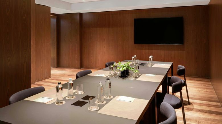 <b>Casa Brera Meeting</b>. Images powered by <a href="https://www.leonardoworldwide.com/" title="Leonardo Worldwide" target="_blank">Leonardo</a>.