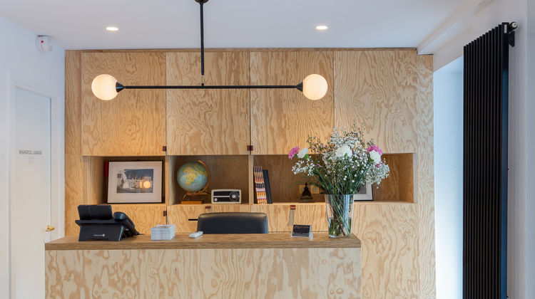 Hotel Montholon Lobby