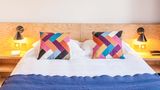 <b>Hotel Montholon Room</b>. Images powered by <a href="https://www.leonardoworldwide.com/" title="Leonardo Worldwide" target="_blank">Leonardo</a>.