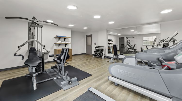 Candlewood Suites Flowood Health Club