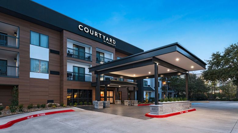 Courtyard Houston The Woodlands Exterior. Images powered by <a href="https://www.leonardoworldwide.com" target="_blank" rel="noopener">Leonardo</a>.