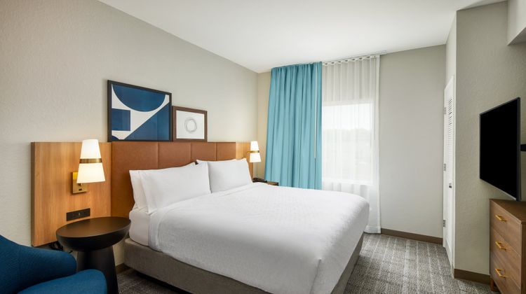 Staybridge Suites-University Area Room