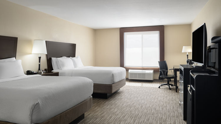 Holiday Inn Express Hotel & Suites Room
