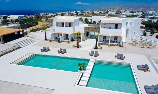Adama Mykonos Hotel Exterior