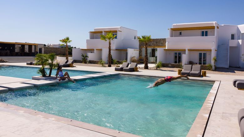 <b>Adama Mykonos Hotel Pool</b>. Images powered by <a href="https://www.leonardoworldwide.com/" title="Leonardo Worldwide" target="_blank">Leonardo</a>.