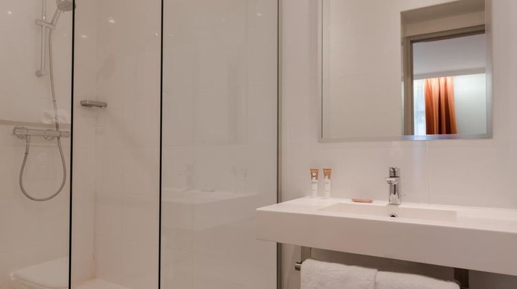 Hotel Paris Vaugirard Room