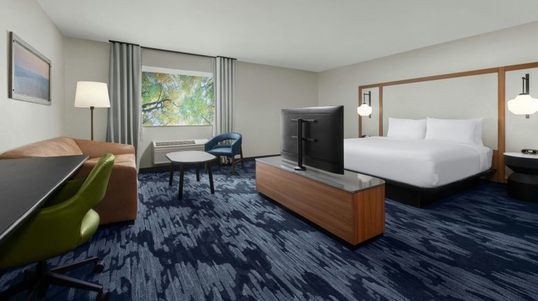 <b>Fairfield Inn & Suites Atascadero Suite</b>. Images powered by <a href="https://www.leonardoworldwide.com/" title="Leonardo Worldwide" target="_blank">Leonardo</a>.
