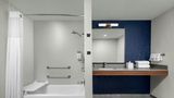 <b>Fairfield Inn & Suites Atascadero Room</b>. Images powered by <a href="https://www.leonardoworldwide.com/" title="Leonardo Worldwide" target="_blank">Leonardo</a>.