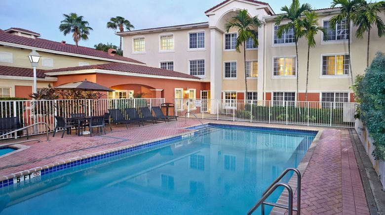 <b>Residence Inn Fort Lauderdale Weston Pool</b>. Images powered by <a href="https://www.leonardoworldwide.com/" title="Leonardo Worldwide" target="_blank">Leonardo</a>.