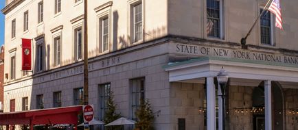 Hotel Kinsley Exterior