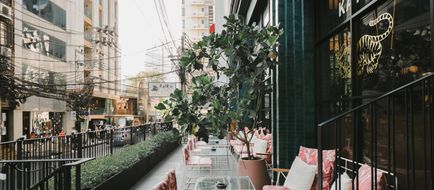 Public House Bangkok Exterior