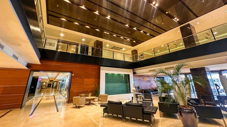 <b>Sheraton Grand Panama Lobby</b>. Images powered by <a href="https://www.leonardoworldwide.com/" title="Leonardo Worldwide" target="_blank">Leonardo</a>.