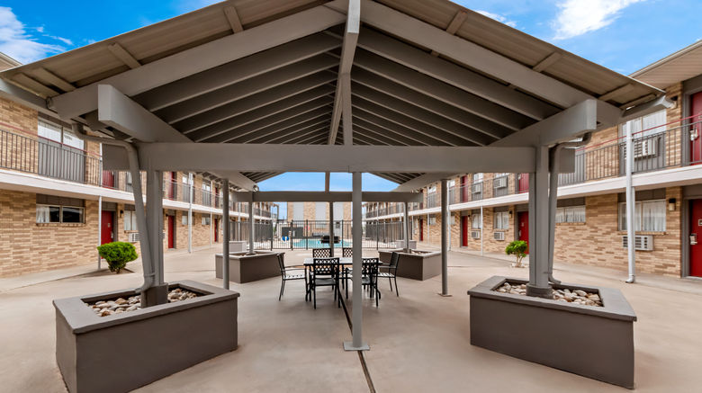<b>Red Roof Inn Del Rio Exterior</b>. Images powered by <a href="https://www.leonardoworldwide.com/" title="Leonardo Worldwide" target="_blank">Leonardo</a>.