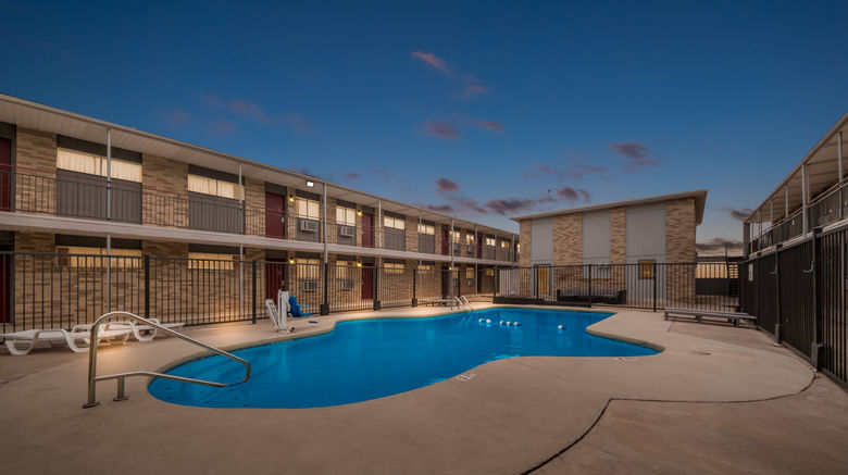 <b>Red Roof Inn Del Rio Pool</b>. Images powered by <a href="https://www.leonardoworldwide.com/" title="Leonardo Worldwide" target="_blank">Leonardo</a>.