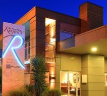 Fitzherbert Regency Motor Lodge Exterior