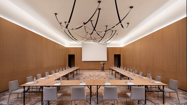 <b>Hotel Indigo Hainan Clear Water Bay Meeting</b>. Images powered by <a href="https://www.leonardoworldwide.com/" title="Leonardo Worldwide" target="_blank">Leonardo</a>.