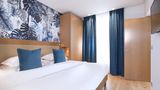 Le Six Saint Germain Suite
