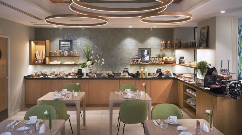 <b>Le Six Saint Germain Restaurant</b>. Images powered by <a href="https://www.leonardoworldwide.com/" title="Leonardo Worldwide" target="_blank">Leonardo</a>.