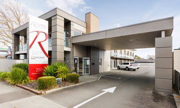 Fitzherbert Regency Motor Lodge