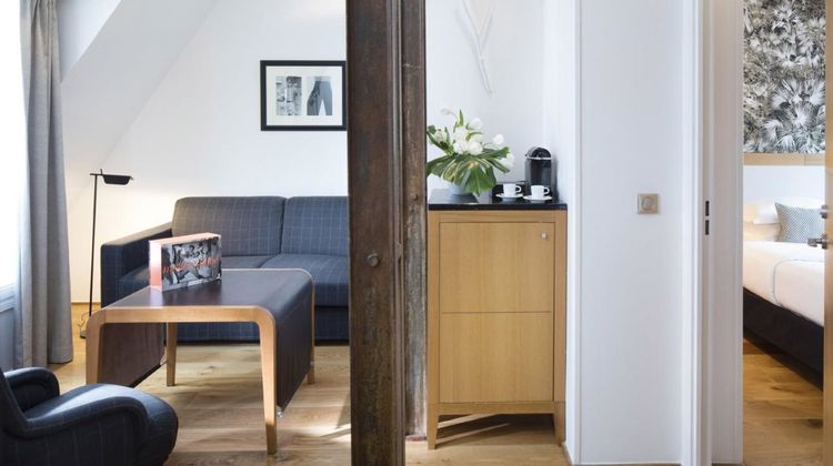 Le Six Saint Germain Suite