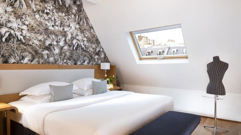 <b>Le Six Saint Germain Suite</b>. Images powered by <a href="https://www.leonardoworldwide.com/" title="Leonardo Worldwide" target="_blank">Leonardo</a>.