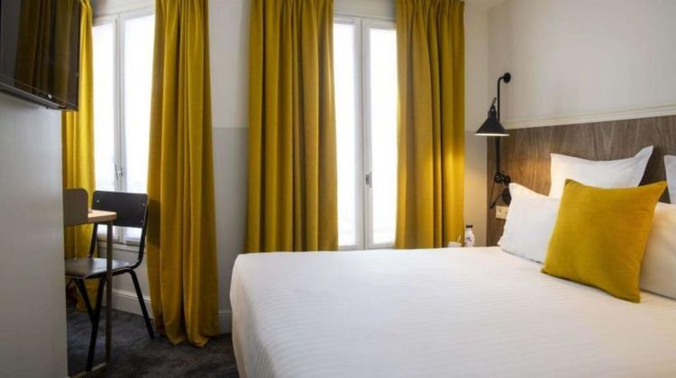 Hotel Des Mines Room