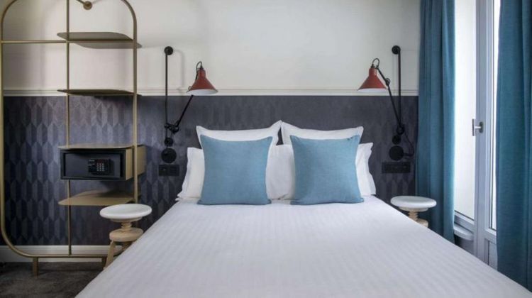 Hotel Des Mines Room