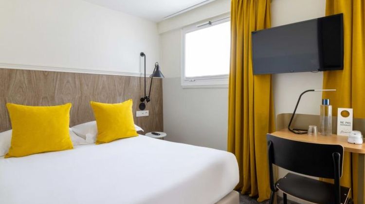 Hotel Des Mines Room