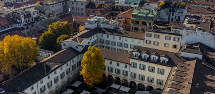 Four Seasons Hotel Milano Exterior