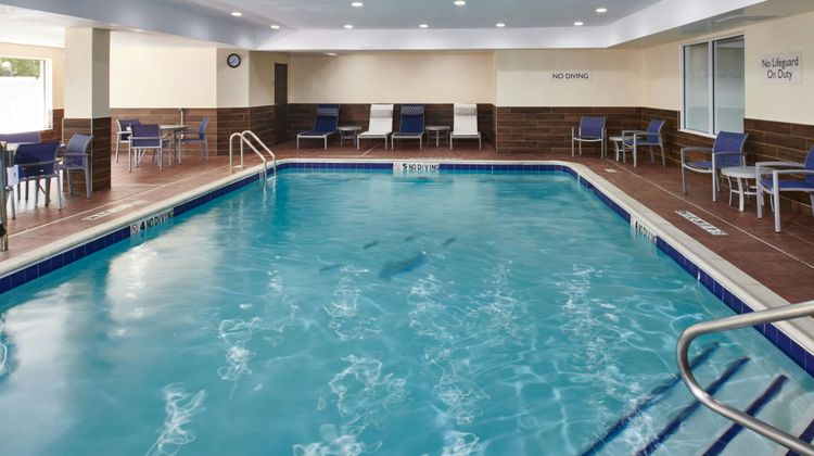 Fairfield Inn & Suites Detroit Livonia Pool