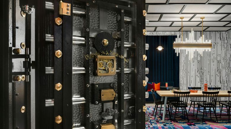 <b>Aloft Indianapolis Downtown Restaurant</b>. Images powered by <a href="https://www.leonardoworldwide.com/" title="Leonardo Worldwide" target="_blank">Leonardo</a>.