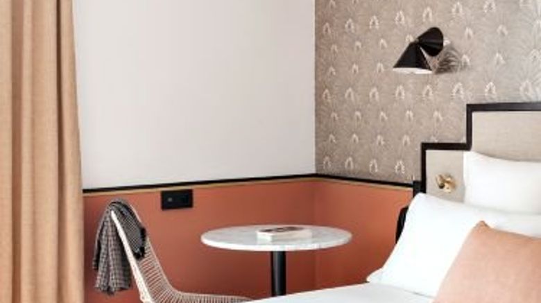 <b>Doisy Hotel Room</b>. Images powered by <a href="https://www.leonardoworldwide.com/" title="Leonardo Worldwide" target="_blank">Leonardo</a>.