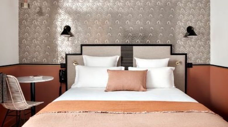 <b>Doisy Hotel Room</b>. Images powered by <a href="https://www.leonardoworldwide.com/" title="Leonardo Worldwide" target="_blank">Leonardo</a>.
