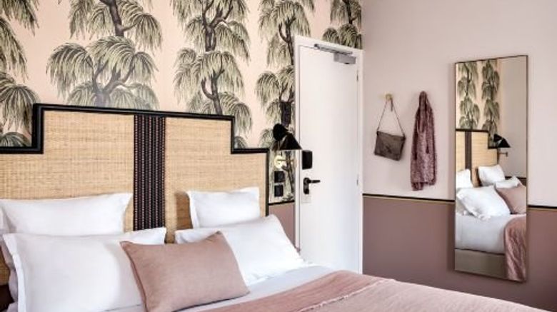 <b>Doisy Hotel Room</b>. Images powered by <a href="https://www.leonardoworldwide.com/" title="Leonardo Worldwide" target="_blank">Leonardo</a>.