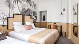 Doisy Hotel Room