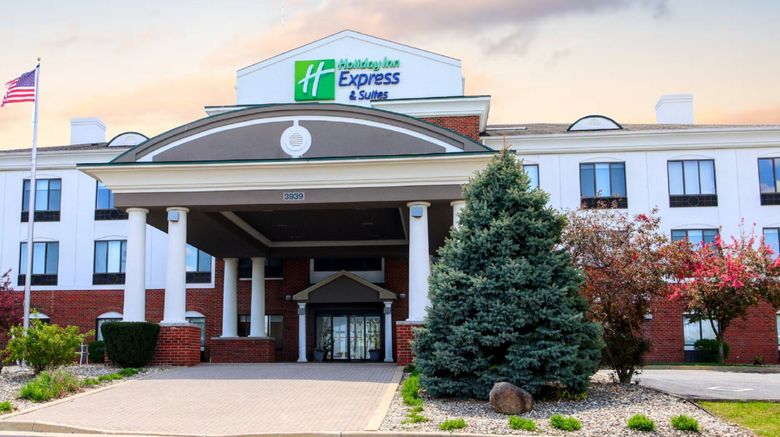 <b>Holiday Inn Express Hotel & Suites Exterior</b>. Images powered by <a href="https://www.leonardoworldwide.com/" title="Leonardo Worldwide" target="_blank">Leonardo</a>.