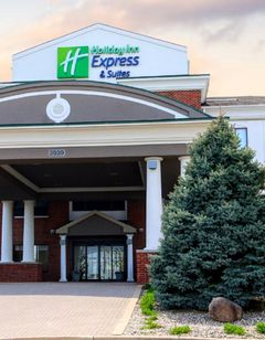 Holiday Inn Express Hotel & Suites