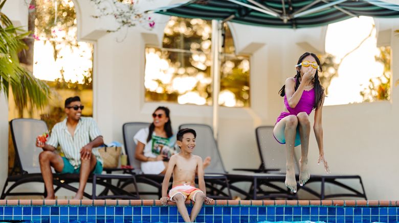 <b>Bahia Resort Hotel Pool</b>. Images powered by <a href="https://www.leonardoworldwide.com/" title="Leonardo Worldwide" target="_blank">Leonardo</a>.