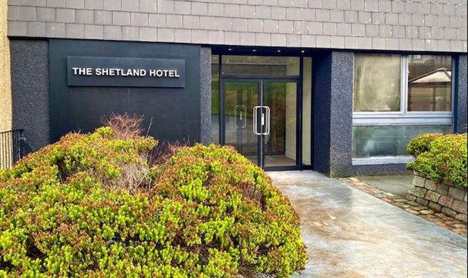 Shetland Hotel Exterior