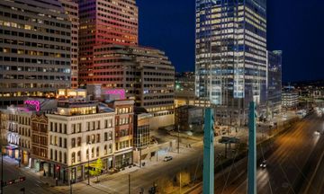 Moxy by Marriott Cincinnati