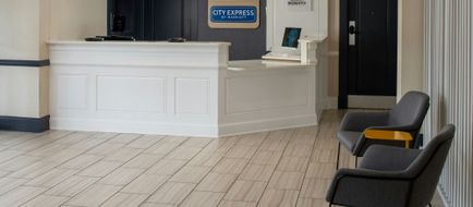 City Exp by Marriott New Orleans I-10 Lobby