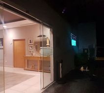 Stain Loft and Suites Exterior