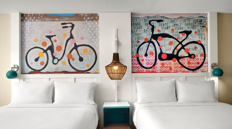 Holiday Inn Express Suite