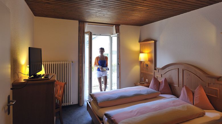<b>Hotel Engelberg Room</b>. Images powered by <a href="https://www.leonardoworldwide.com/" title="Leonardo Worldwide" target="_blank">Leonardo</a>.