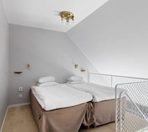Avanti Hotel Room