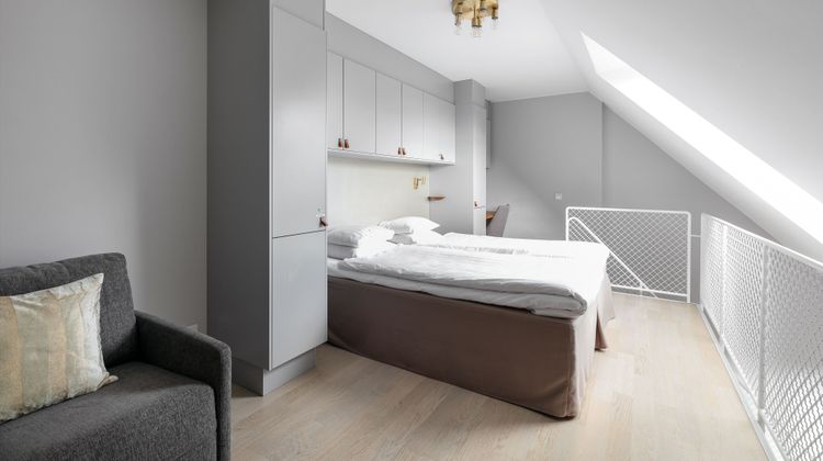 Avanti Hotel Room