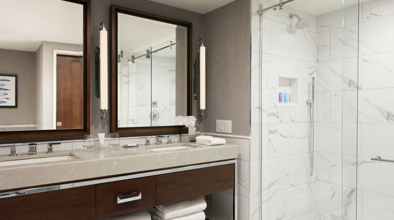 <b>Boston Marriott Long Wharf Room</b>. Images powered by <a href="https://www.leonardoworldwide.com/" title="Leonardo Worldwide" target="_blank">Leonardo</a>.