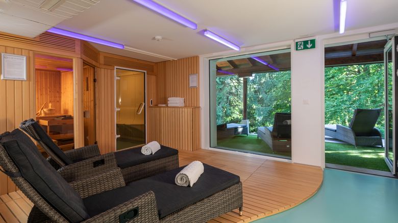 <b>Hotel de Gruyeres Room</b>. Images powered by <a href="https://www.leonardoworldwide.com/" title="Leonardo Worldwide" target="_blank">Leonardo</a>.