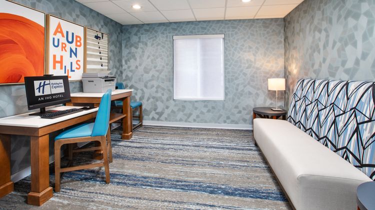 Holiday Inn Express/Suites Auburn Hills Other