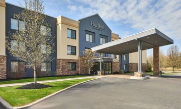 Fairfield Inn & Suites Rochester East